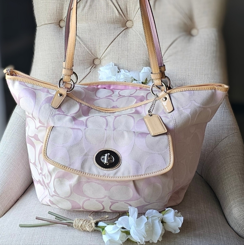 Vintage Coach Signature Optic Leah Shoulder/Tote Bag ( Pink )